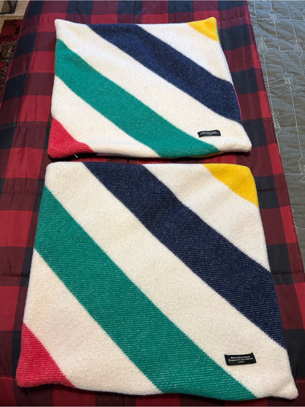 Hudson’s Bay Company Wool Pillow Covers 2 18 x 18 RARE